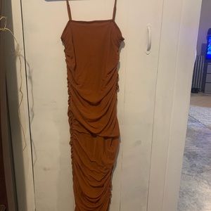 Windsor Body con Dress